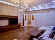 Satılır 3 otaqlı 140 m2 yeni tikili Badamdar