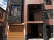 Satılır 8 otaqlı 450 m2 həyət evi 6 mkr