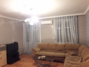 İcarəyə verilir 2 otaqlı 45 m2 köhnə tikili 28 May m.