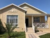 Satılır 3 otaqlı 120 m2 bağ evi Şüvəlan Park ticarət mərkəzi