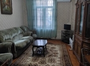 Satılır 2 otaqlı 60.2 m2 köhnə tikili Səbail r.