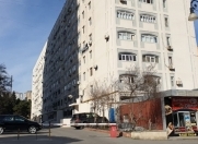 Satılır 4 otaqlı 110 m2 köhnə tikili 4 mkr