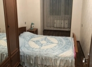 İcarəyə verilir 3 otaqlı 90 m2 köhnə tikili Sahil m.