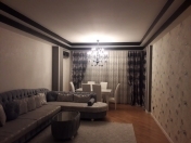 Satılır 3 otaqlı 130 m2 yeni tikili Heydər Məscidi
