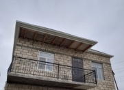 Satılır 5 otaqlı 180 m2 həyət evi Binə