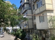 Satılır 2 otaqlı 43 m2 köhnə tikili Heydər Məscidi