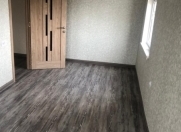 İcarəyə verilir 3 otaqlı 60 m2 köhnə tikili Neftçilər m.