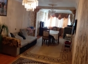 Satılır 5 otaqlı 120 m2 köhnə tikili 8 km