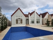 Satılır 4 otaqlı 170 m2 bağ evi Şüvəlan Park ticarət mərkəzi