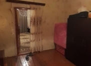 Satılır 3 otaqlı 70 m2 köhnə tikili 4 mkr