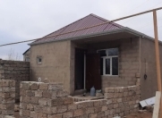 Satılır 3 otaqlı 70 m2 həyət evi Binə