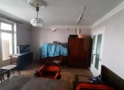 Satılır 1 otaqlı 41 m2 köhnə tikili 8 km