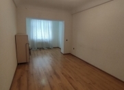 İcarəyə verilir 3 otaqlı 80 m2 köhnə tikili 7 mkr