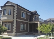 Satılır 5 otaqlı 300 m2 bağ evi Şüvəlan Park ticarət mərkəzi