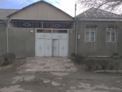 Satılır 7 otaqlı 800 m2 həyət evi Gəncə