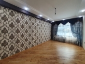 Satılır 2 otaqlı 70 m2 yeni tikili Nizami m.