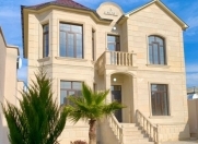 Satılır 5 otaqlı 210 m2 həyət evi Qaraçuxur