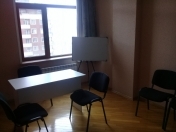 İcarəyə verilir 1 otaqlı 20 m2 ofis 28 May m.