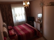 Satılır 5 otaqlı 120 m2 köhnə tikili 8 km