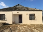 Satılır 4 otaqlı 150 m2 həyət evi Buzovna