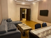 Satılır 3 otaqlı 100 m2 yeni tikili Gənclik m.