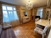 İcarəyə verilir 2 otaqlı 60 m2 köhnə tikili 8 km