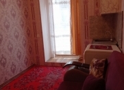 Satılır 1 otaqlı 14 m2 köhnə tikili Nizami m.