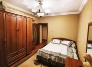 Satılır 3 otaqlı 75 m2 köhnə tikili Rəsulzadə