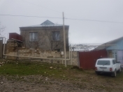 Satılır 5 otaqlı 240 m2 bağ evi Şamaxı