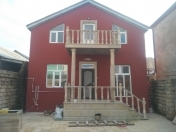 Satılır 4 otaqlı 170 m2 həyət evi Qərb Universiteti