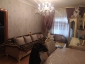 Satılır 4 otaqlı 65 m2 köhnə tikili 8 km