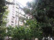 Satılır 3 otaqlı 80 m2 köhnə tikili 8 mkr