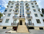 Satılır 3 otaqlı 123 m2 yeni tikili Bakıxanov