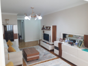 Satılır 4 otaqlı 100 m2 köhnə tikili İnşaatçılar m.