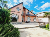 Satılır 4 otaqlı 210 m2 bağ evi Mərdəkan