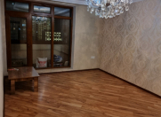 Satılır 2 otaqlı 68 m2 köhnə tikili 8 km
