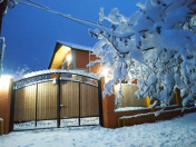 Satılır 5 otaqlı 200 m2 həyət evi Zaqatala