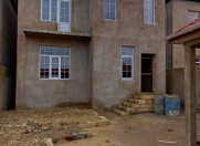 Satılır 4 otaqlı 170 m2 həyət evi Masazır