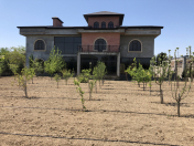 Satılır 5 otaqlı 614 m2 bağ evi Koroğlu Parkı