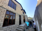 Satılır 3 otaqlı 140 m2 yeni tikili Həzi Aslanov