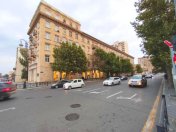 Satılır 4 otaqlı 106 m2 köhnə tikili Nizami m.