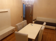 İcarəyə verilir 3 otaqlı 80 m2 köhnə tikili Xalqlar Dostluğu m.