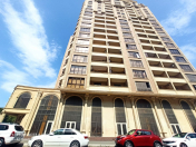 Satılır 3 otaqlı 123 m2 yeni tikili 28 May m.