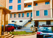 Satılır 4 otaqlı 185 m2 yeni tikili 28 May m.