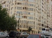 Satılır 4 otaqlı 190 m2 yeni tikili Nizami m.