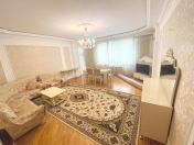 İcarəyə verilir 3 otaqlı 130 m2 yeni tikili Gənclik m.