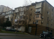 İcarəyə verilir 2 otaqlı 60 m2 köhnə tikili 4 mkr