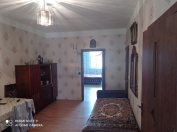 Satılır 2 otaqlı 48 m2 köhnə tikili 7 mkr