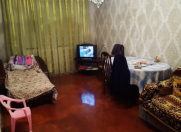 Satılır 3 otaqlı 72 m2 köhnə tikili Bakıxanov