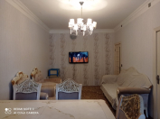 Satılır 2 otaqlı 35 m2 köhnə tikili Moskva univermağı